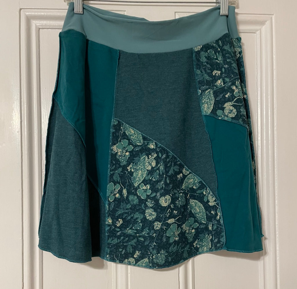 T-skirt - Short - Larger