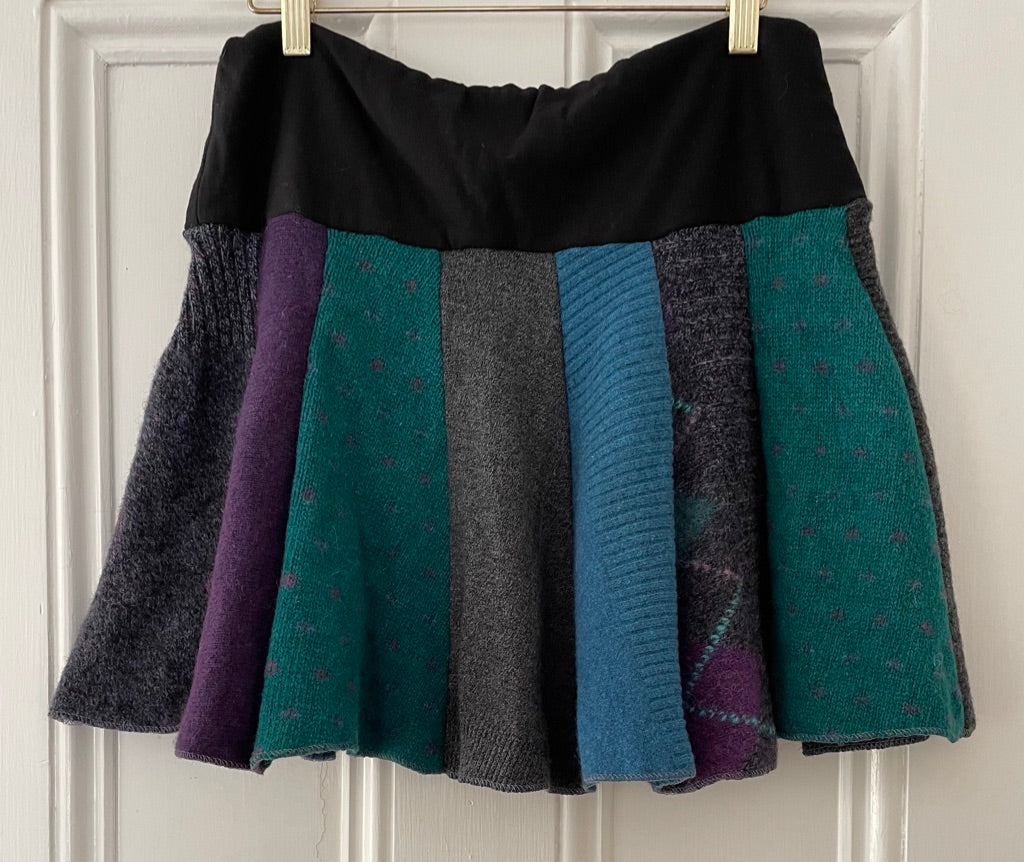 Twirly Skirt - Wool - Short